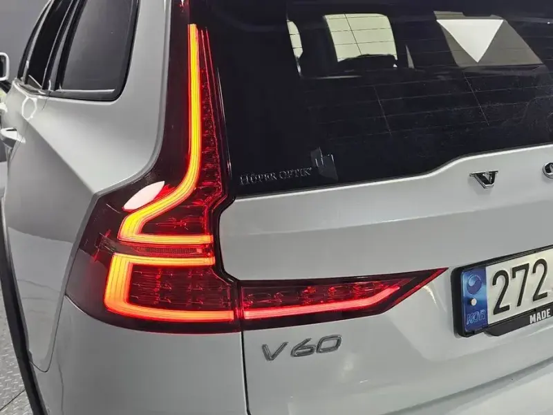 2021 Volvo V60 Cross Country с пробегом 47 649 км
