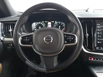 2020 Volvo V60 Cross Country с пробегом 105 362 км