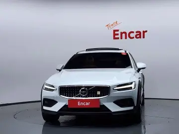 2020 Volvo V60 Cross Country с пробегом 158 521 км