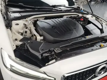 2020 Volvo V60 Cross Country с пробегом 158 521 км