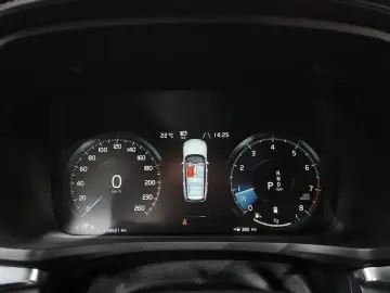 2020 Volvo V60 Cross Country с пробегом 158 521 км
