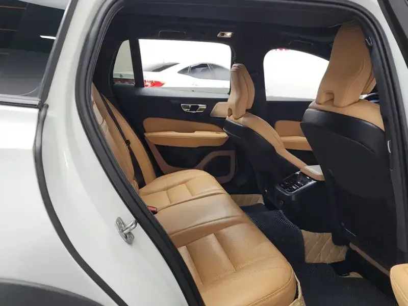 2020 Volvo V60 Cross Country с пробегом 158 521 км