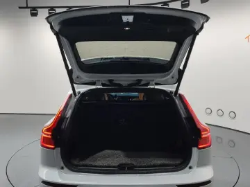 2020 Volvo V60 Cross Country с пробегом 158 521 км