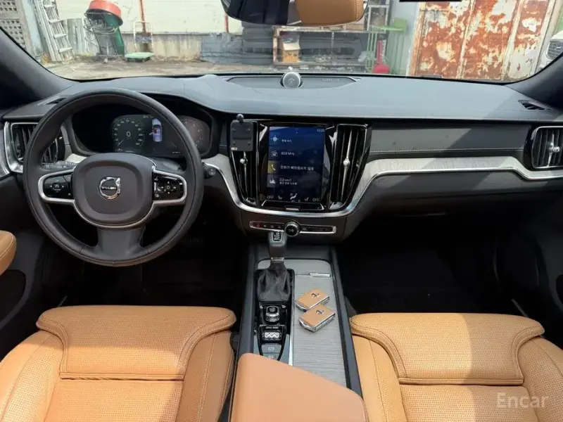 2019 Volvo V60 Cross Country с пробегом 45 049 км