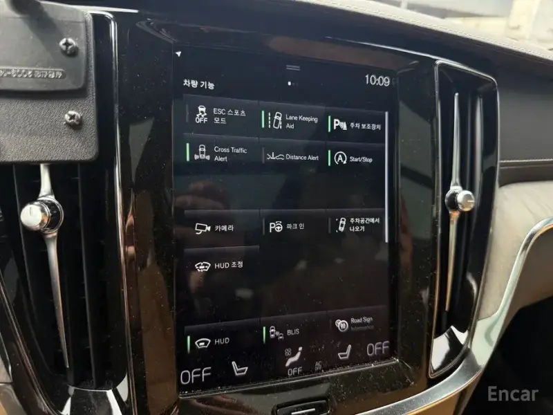 2019 Volvo V60 Cross Country с пробегом 45 049 км