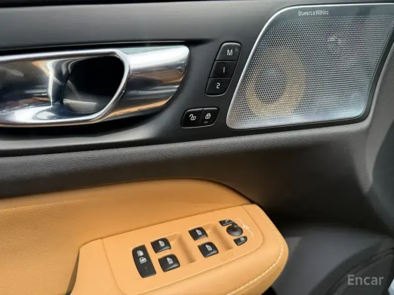 2019 Volvo V60 Cross Country с пробегом 45 049 км
