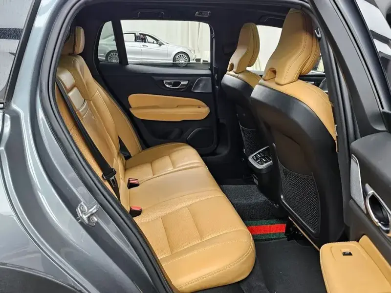 2020 Volvo V60 Cross Country с пробегом 97 566 км