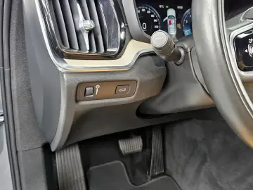2020 Volvo V60 Cross Country с пробегом 97 566 км