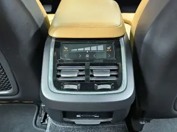 2020 Volvo V60 Cross Country с пробегом 97 566 км