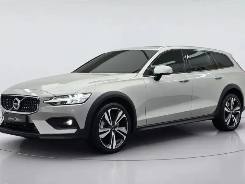 2021 Volvo V60 Cross Country с пробегом 47 855 км