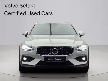 2021 Volvo V60 Cross Country с пробегом 47 855 км