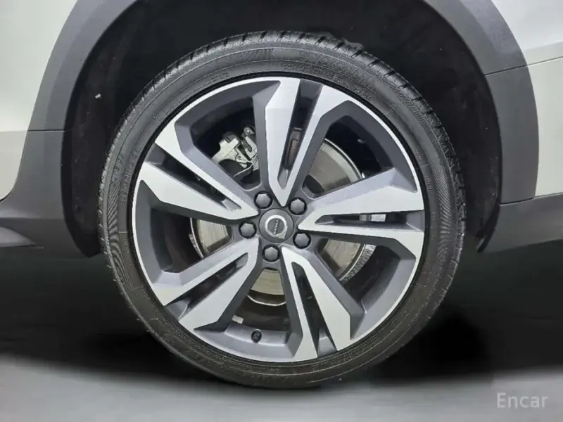 2021 Volvo V60 Cross Country с пробегом 47 855 км