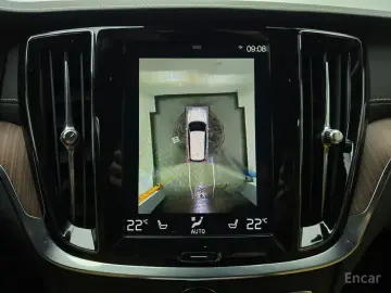 2021 Volvo V60 Cross Country с пробегом 47 855 км