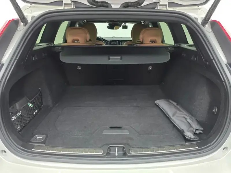 2021 Volvo V60 Cross Country с пробегом 47 855 км