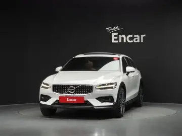 2019 Volvo V60 Cross Country с пробегом 108 043 км