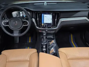 2019 Volvo V60 Cross Country с пробегом 108 043 км