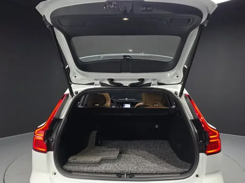 2019 Volvo V60 Cross Country с пробегом 108 043 км