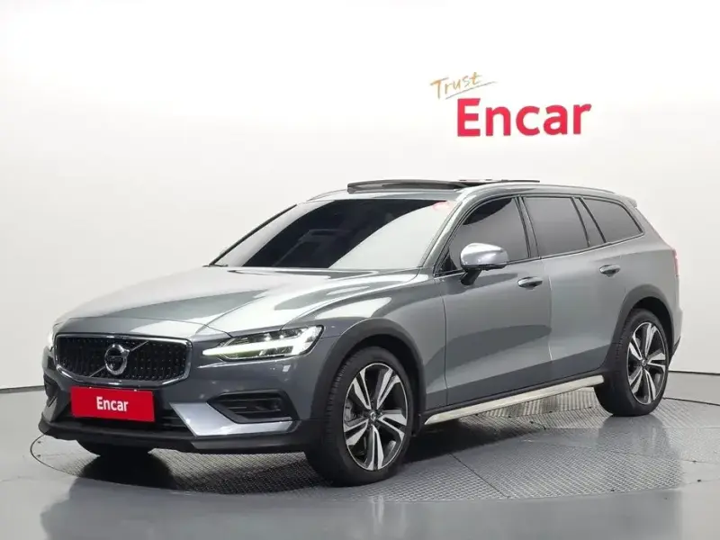 2020 Volvo V60 Cross Country с пробегом 52 047 км