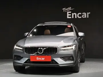 2021 Volvo V60 Cross Country с пробегом 86 128 км