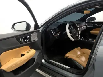 2020 Volvo V60 Cross Country с пробегом 52 047 км