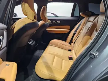 2021 Volvo V60 Cross Country с пробегом 86 128 км