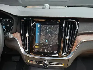2021 Volvo V60 Cross Country с пробегом 86 128 км