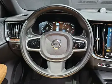 2021 Volvo V60 Cross Country с пробегом 86 128 км