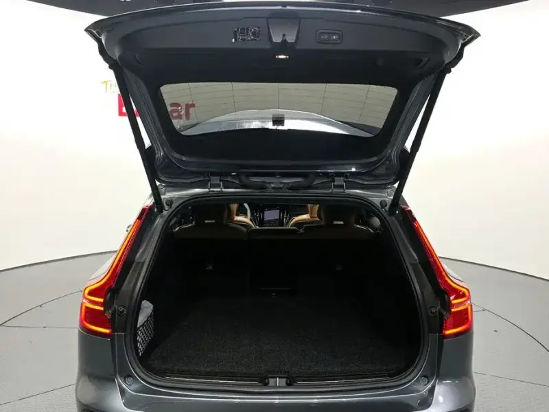 2020 Volvo V60 Cross Country с пробегом 52 047 км