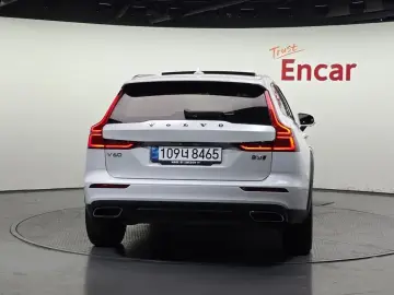 2020 Volvo V60 Cross Country с пробегом 46 498 км