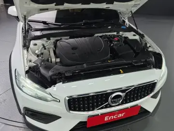 2020 Volvo V60 Cross Country с пробегом 46 498 км