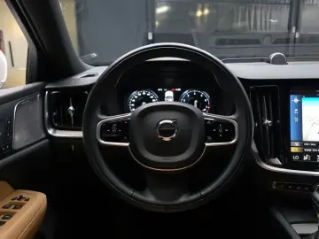 2020 Volvo V60 Cross Country с пробегом 93 408 км