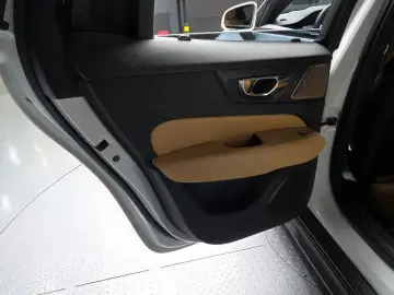 2020 Volvo V60 Cross Country с пробегом 93 408 км