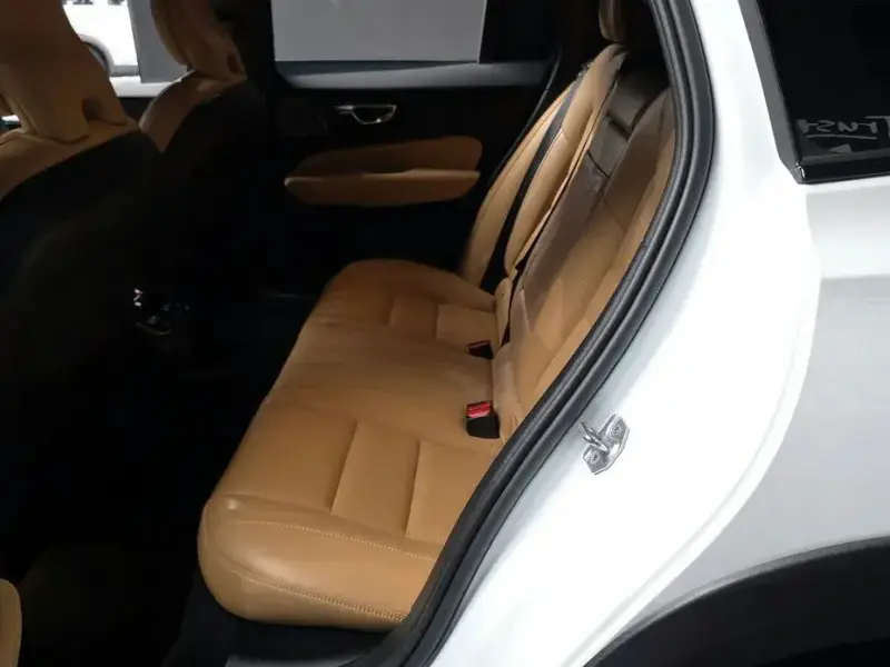 2020 Volvo V60 Cross Country с пробегом 93 408 км