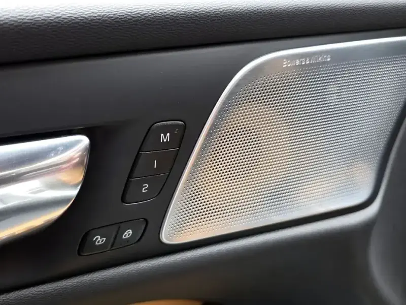 2020 Volvo V60 Cross Country с пробегом 93 408 км