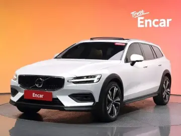 Volvo V60 Cross Country