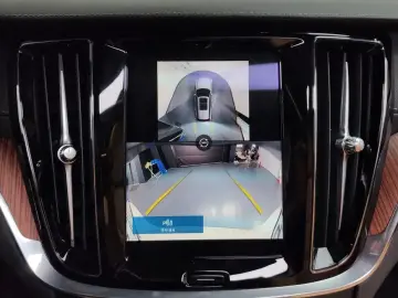 2025 Volvo V60 Cross Country с пробегом 26 917 км