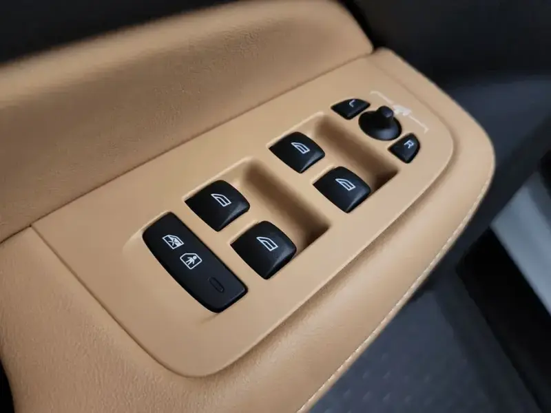 2025 Volvo V60 Cross Country с пробегом 26 917 км