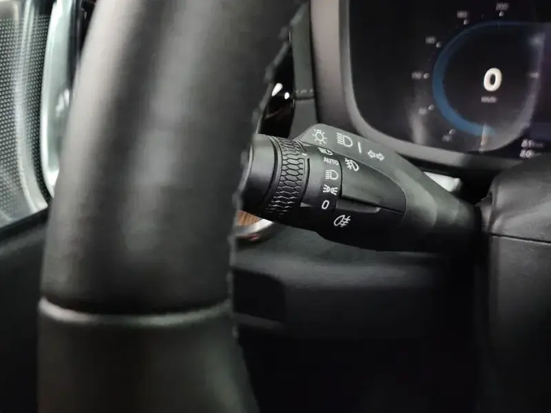 2025 Volvo V60 Cross Country с пробегом 26 917 км