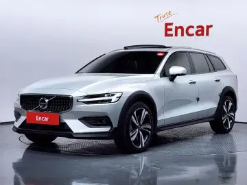 Volvo V60 Cross Country