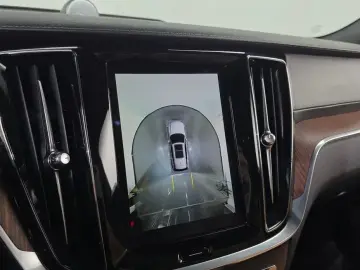 2023 Volvo V60 Cross Country с пробегом 18 237 км