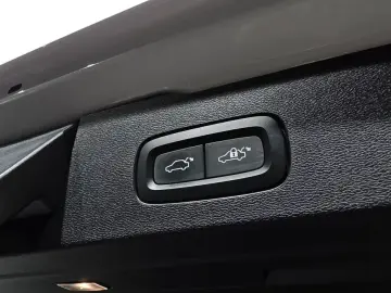 2023 Volvo V60 Cross Country с пробегом 18 237 км