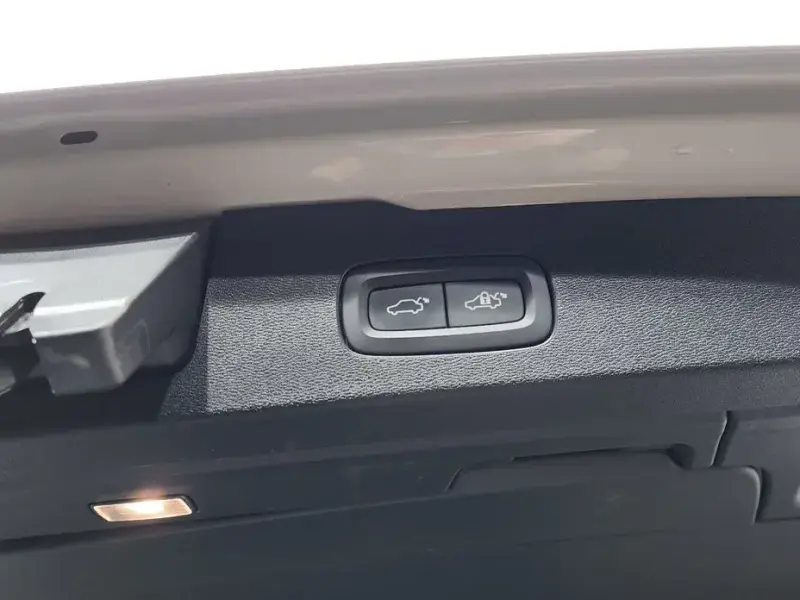 2021 Volvo V60 Cross Country с пробегом 25 290 км