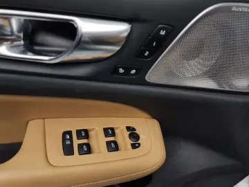 2021 Volvo V60 Cross Country с пробегом 25 290 км
