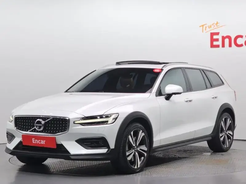 2019 Volvo V60 Cross Country с пробегом 95 872 км