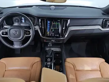 2019 Volvo V60 Cross Country с пробегом 95 872 км