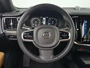 2019 Volvo V60 Cross Country с пробегом 95 872 км