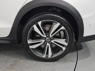 2019 Volvo V60 Cross Country с пробегом 95 872 км