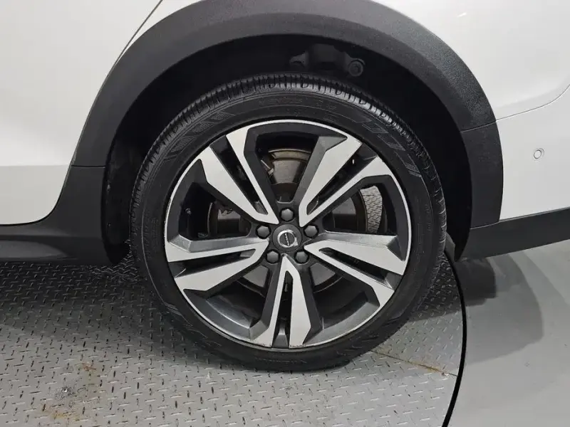 2019 Volvo V60 Cross Country с пробегом 95 872 км