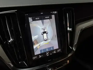 2019 Volvo V60 Cross Country с пробегом 90 973 км
