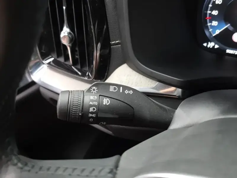 2019 Volvo V60 Cross Country с пробегом 90 973 км